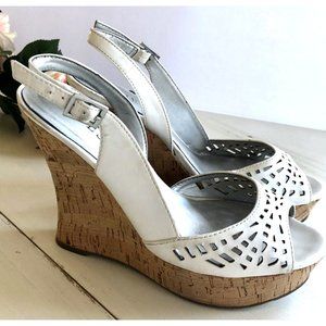 GUESS Womens White Cork Wedges Sling Back Summer Shoes Sandals Boho 6.5